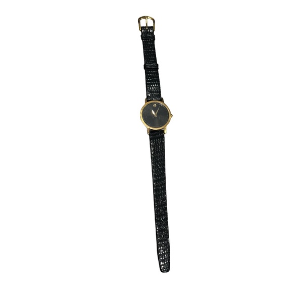 MOVADO MUSEUM CLASSIC 28MM LADIES WATCH - Picture 2 of 15
